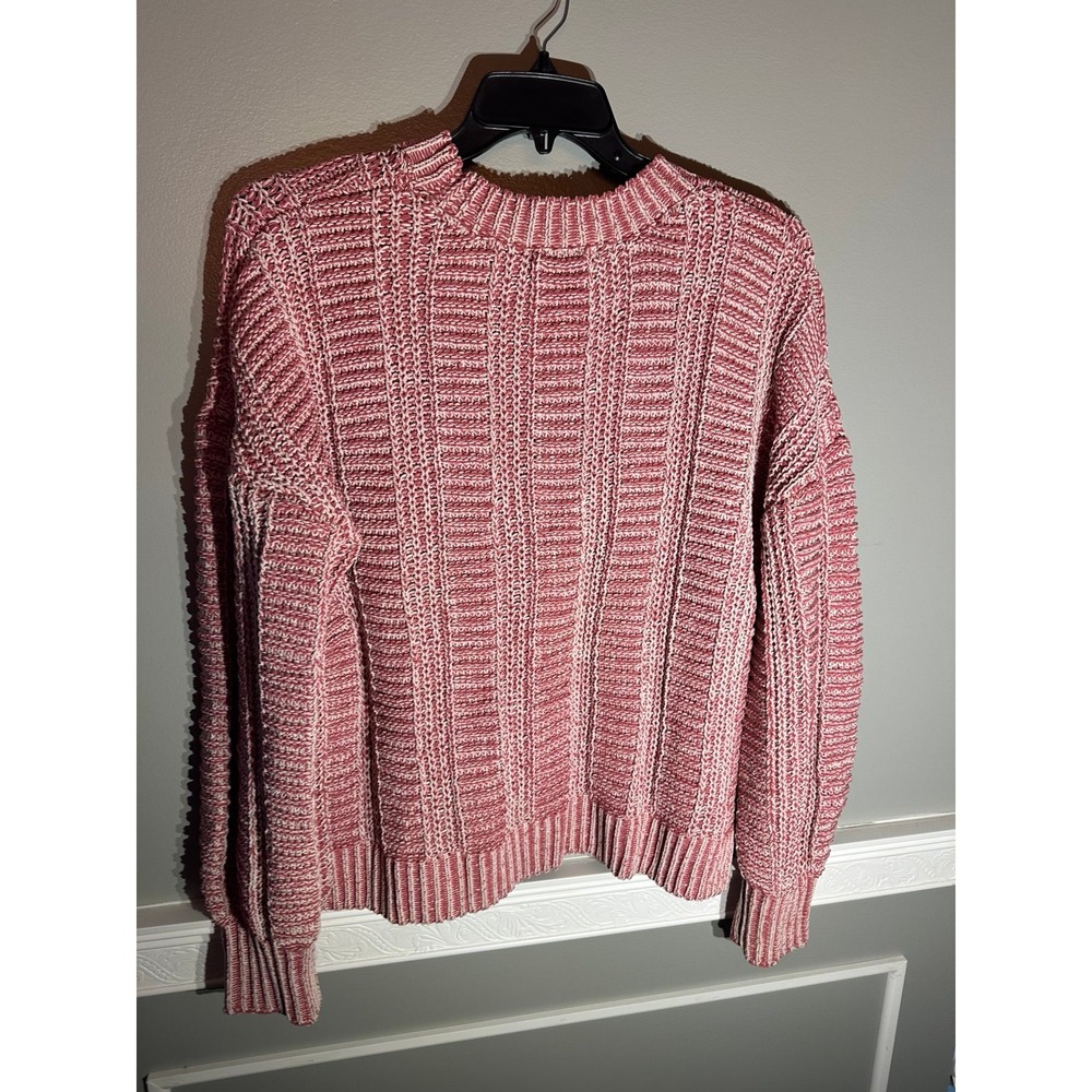 New In Size Large Pink Sweater NWT - Picture 6 of 7